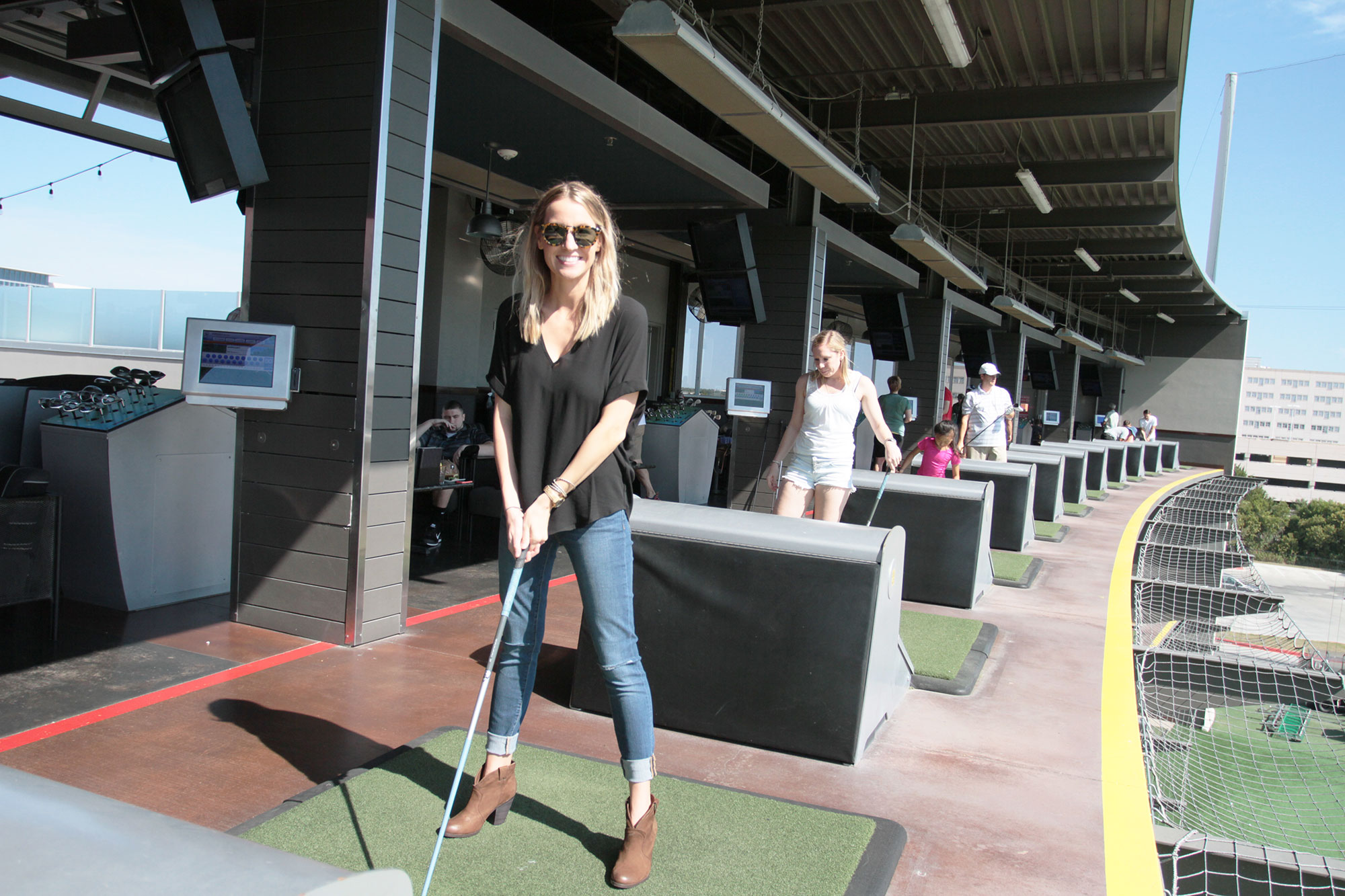 What to Wear to Top Golf in Winter